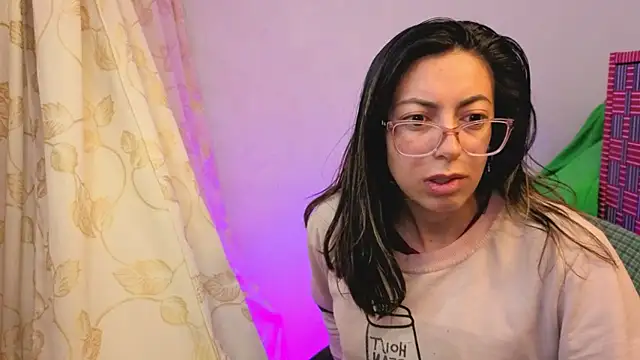 Miranda sexlove  online show from January 10, 2026, 7:36 am