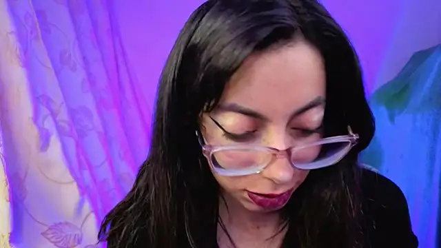 Miranda sexlove  online show from March 10, 2026, 7:07 pm