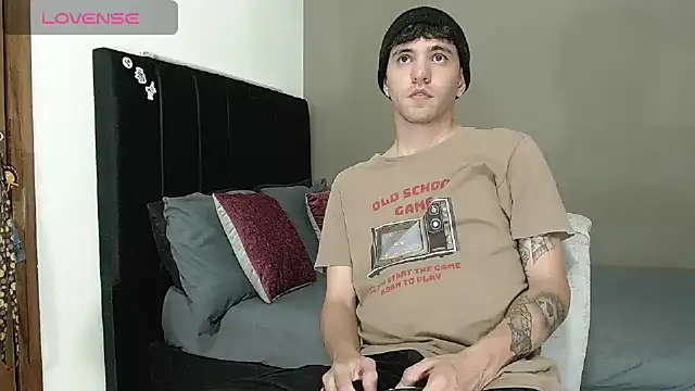 Snapshot of Matteo12_ chatting on March 2, 2026, 9:00 pm Matteo12 online show from March 2, 2026, 9:00 pm