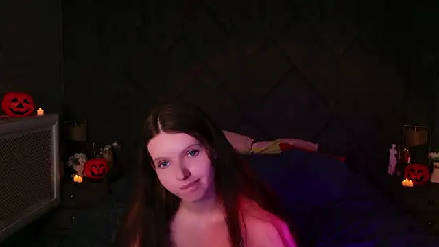 Gaby Essen online show from November 3, 2025, 5:34 am