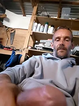 Hungwell1515 online show from October 23, 2025, 3:10 pm