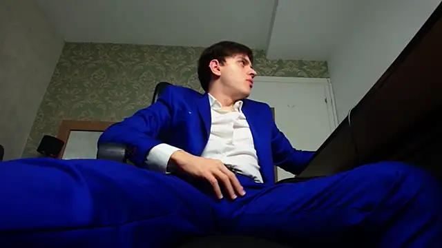 FelixStarkk online show from October 13, 2025, 4:36 am