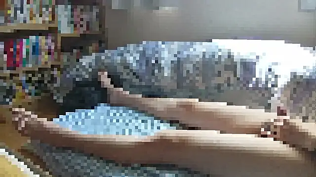 YJUN94031 online show from May 9, 2026, 12:47 am