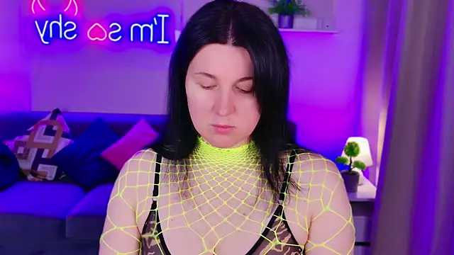 love me  tonight  online show from November 14, 2025, 11:08 pm