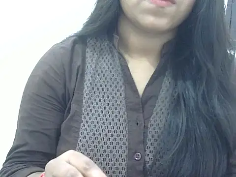 LIYO  online show from June 28, 2026, 6:52 am