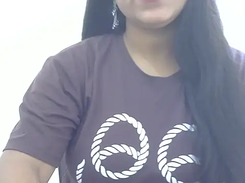 Snapshot of LIYO_ chatting on June 12, 2026, 5:38 am LIYO online show from June 12, 2026, 5:38 am