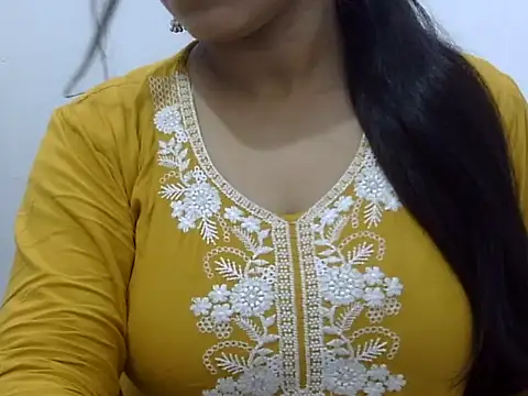 LIYO  online show from August 6, 2026, 8:31 am