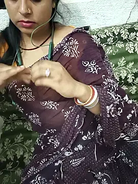 Hot-Riya001 online show from June 8, 2026, 6:41 pm