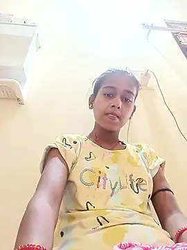 Saniye-143 online show from October 7, 2025, 5:08 am