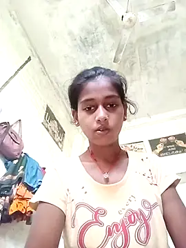 Saniye-143 online show from September 10, 2025, 5:17 am