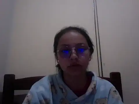 katalina07 1 online show from January 12, 2026, 2:02 pm