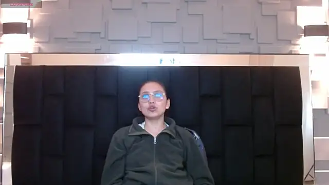 katalina07 1 online show from October 8, 2025, 2:40 pm