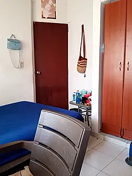 saenz eymi online show from February 28, 2026, 2:06 pm