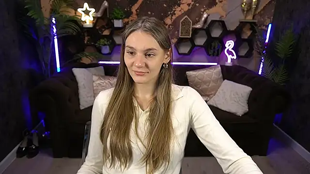 DiamondGoldie online show from September 19, 2025, 7:01 am