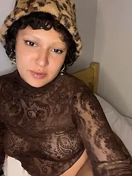 OliviaWild  online show from June 29, 2026, 12:17 am