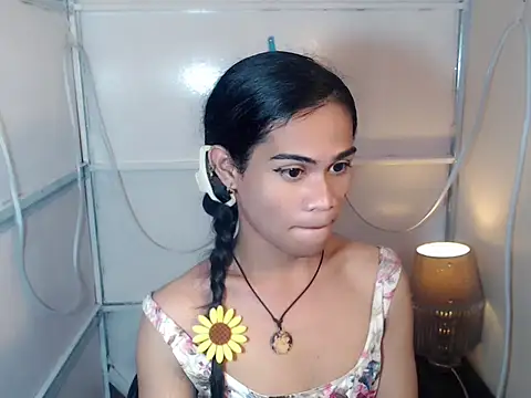 bellalot online show from February 16, 2026, 1:15 am