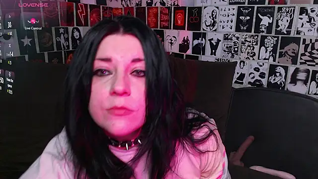 Kvopa online show from October 4, 2025, 6:53 pm