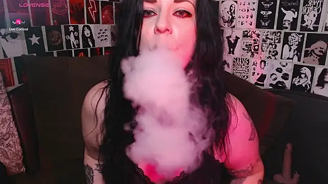 Kvopa online show from November 26, 2025, 9:37 pm