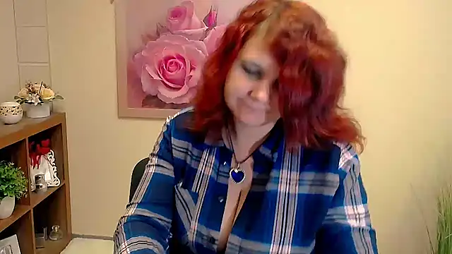 TwoBigSuns online show from October 3, 2025, 7:21 am