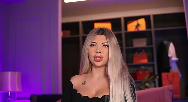 Monique Celeste online show from October 15, 2025, 3:16 am