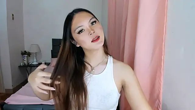 ameliamaureen online show from October 27, 2025, 2:40 pm