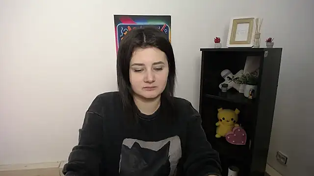 Katrin kiss  online show from October 11, 2025, 12:17 pm