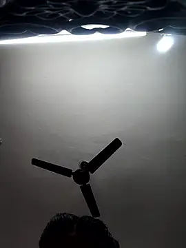 Tamil-Meenu12 online show from January 13, 2026, 5:11 am