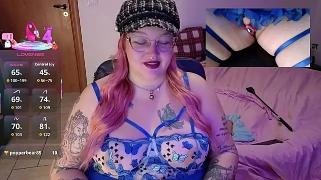 AlyssaWonderland online show from December 15, 2025, 9:59 am