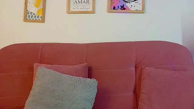 Snapshot of Karina2Smith chatting on March 26, 2026, 6:28 pm Karina2Smith online show from March 26, 2026, 6:28 pm