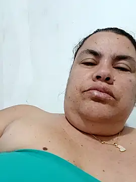 yaneth  online show from November 21, 2025, 11:26 pm