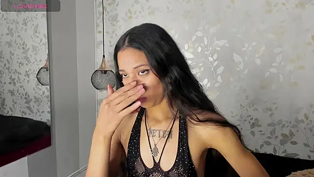 MegannBabby online show from November 20, 2025, 7:58 pm