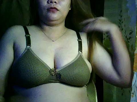 yuana25 online show from November 9, 2025, 10:52 am