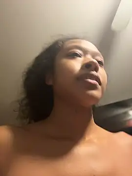 Snapshot of rubywithpearls chatting on July 10, 2026, 3:39 am rubywithpearls online show from July 10, 2026, 3:39 am