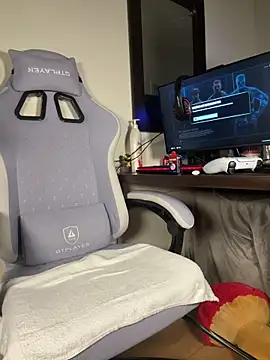 rubywithpearls online show from October 22, 2025, 10:30 pm