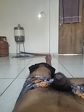 dhruve2010 online show from October 15, 2025, 2:43 am