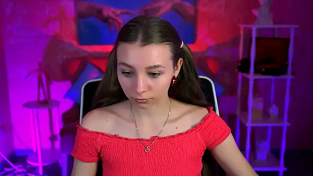 JulieDaniel online show from October 4, 2025, 8:27 am