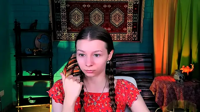 JulieDaniel online show from November 27, 2025, 4:13 am