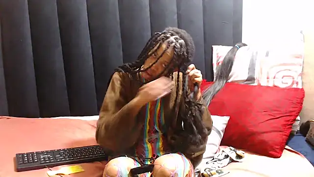 SexyChantyBabe25 online show from October 12, 2025, 4:30 pm