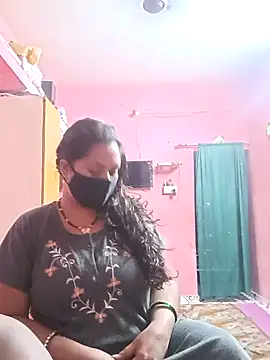 biggbobbsgirl online show from November 12, 2025, 5:28 pm