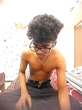 Rahulisagoodguy online show from October 4, 2025, 4:25 am