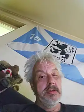 Fonse1860 online show from July 19, 2026, 6:33 am