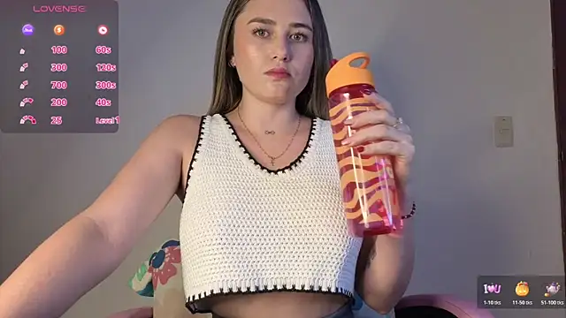 Veronika  Winslow  online show from November 11, 2025, 6:52 am