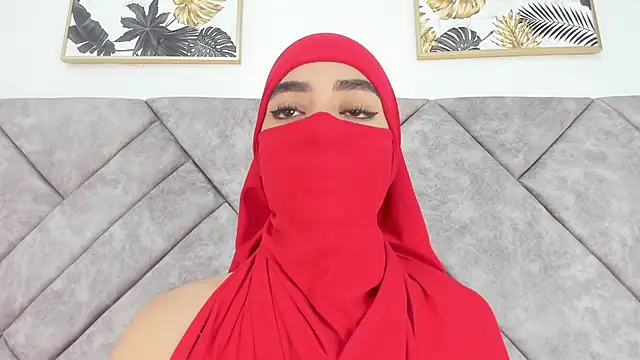 nayiraa  online show from March 12, 2026, 7:40 pm