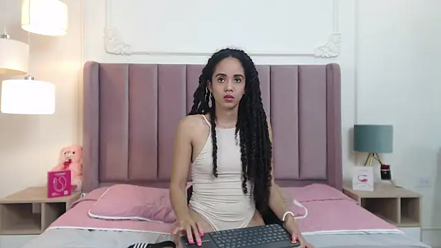 TerryGreenwood online show from September 18, 2025, 2:42 pm