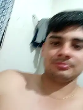 fromero27 online show from October 24, 2025, 2:21 am