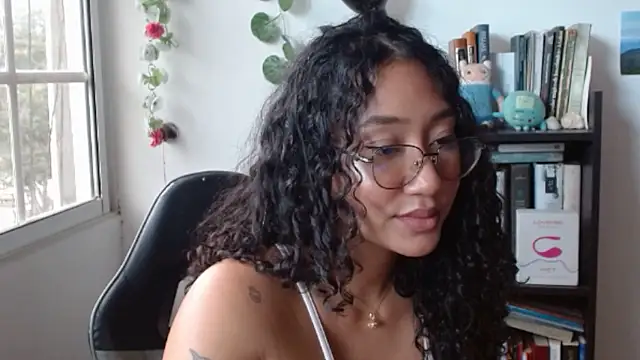 clitia xx online show from January 8, 2026, 5:19 pm