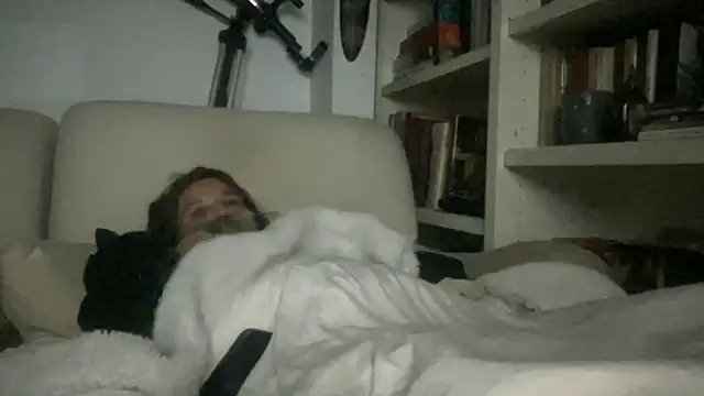 dddasani online show from September 30, 2025, 5:02 am