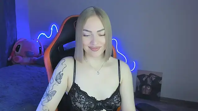 LaraKrein lk online show from January 10, 2026, 5:19 pm