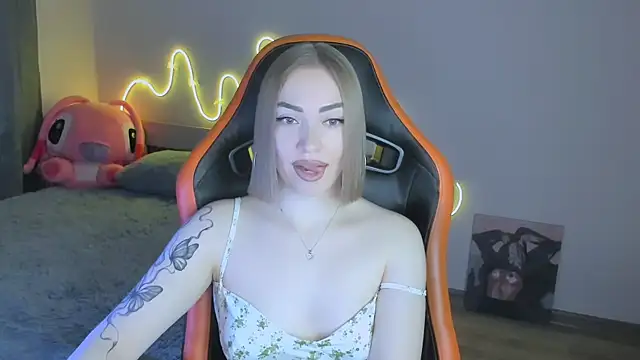 LaraKrein lk online show from January 15, 2026, 11:35 am