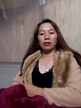 Bianly online show from November 17, 2025, 10:47 pm